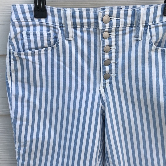 Universal Thread striped denim - Picture 2 of 5